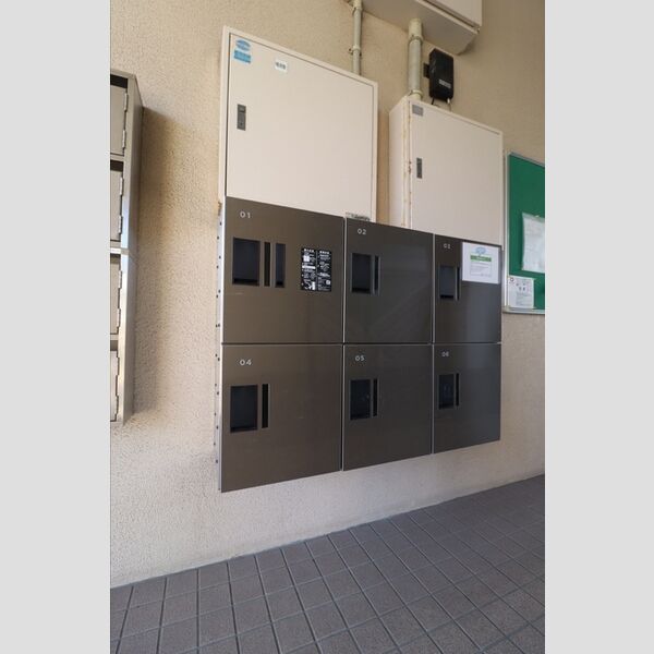 現地周辺 (宅配ボックス)