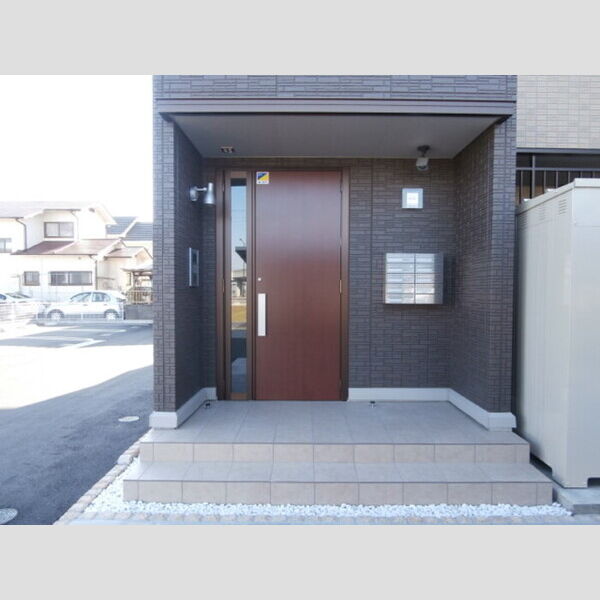 エントランス (エントランス)