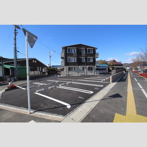 駐車場 (駐車場)
