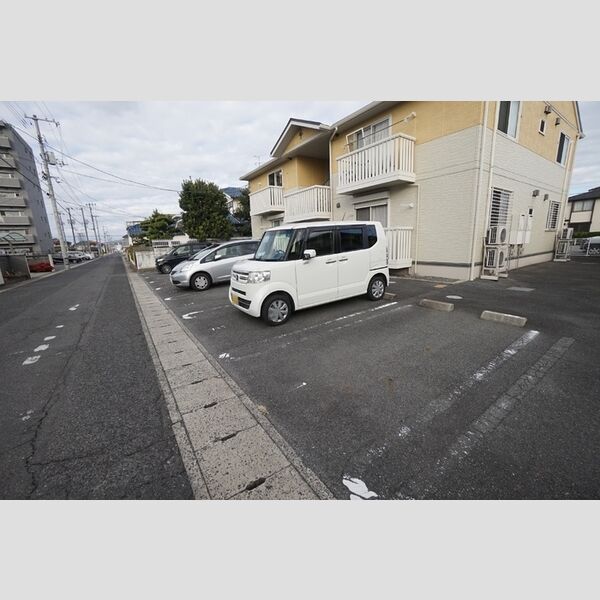 駐車場 (駐車場)
