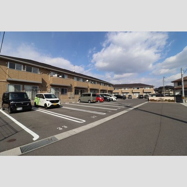 駐車場 (駐車場)