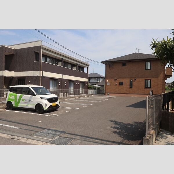 駐車場 (駐車場)