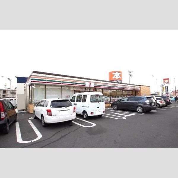 現地周辺 (セブンイレブン岡山神下店(586m))