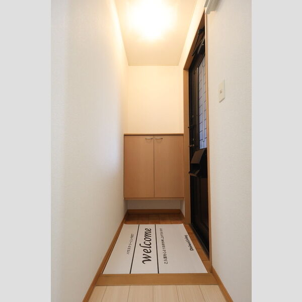 玄関 (玄関)