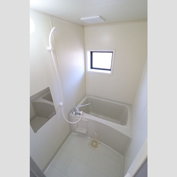 バス (203　浴室)