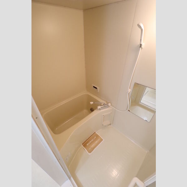 バス (A101　浴室)