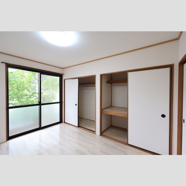 その他 (南洋室)