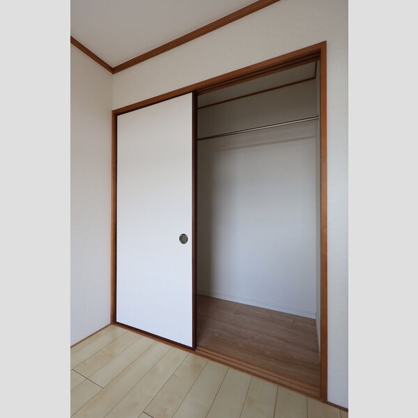 収納 (クローゼット)