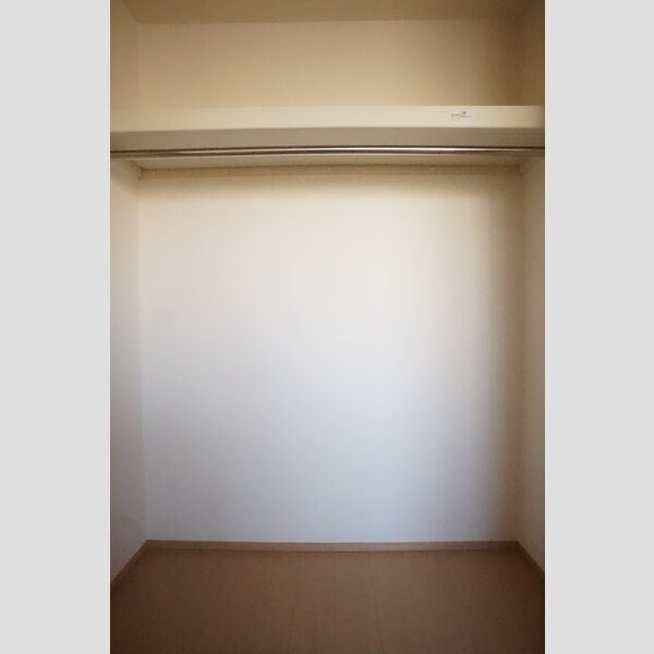 収納 (クローゼット)