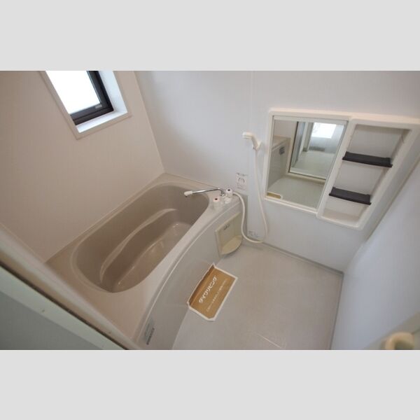 バス (103　浴室)