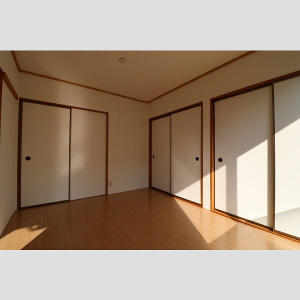 その他 (南洋室)