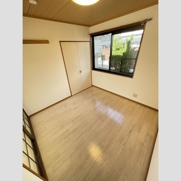 その他 (北西洋室)