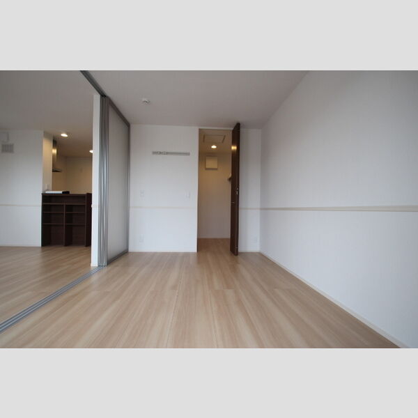 その他 (202 洋室)