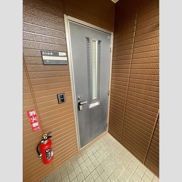 玄関 (玄関)