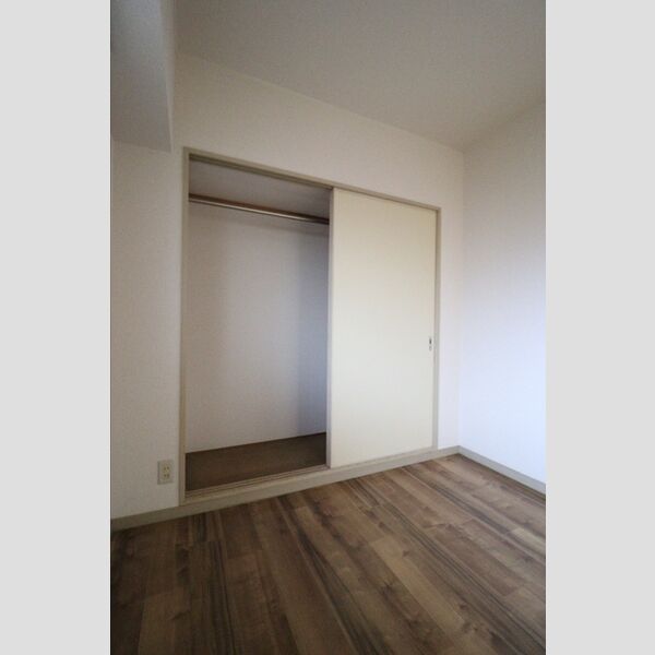 収納 (クローゼット)