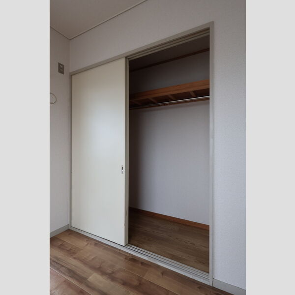 収納 (クローゼット)