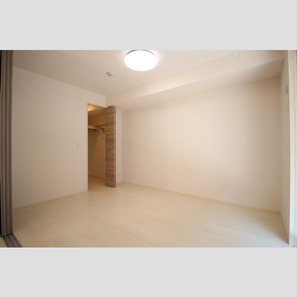 その他 (102　洋室)