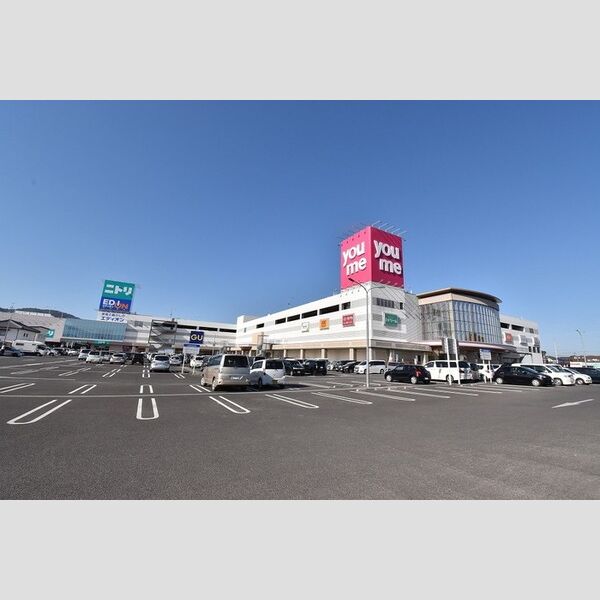 現地周辺 (ゆめタウン三豊店)