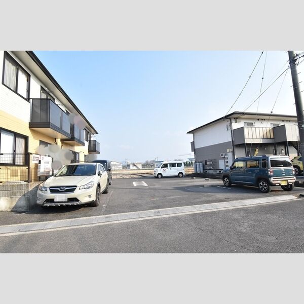 駐車場 (駐車場)