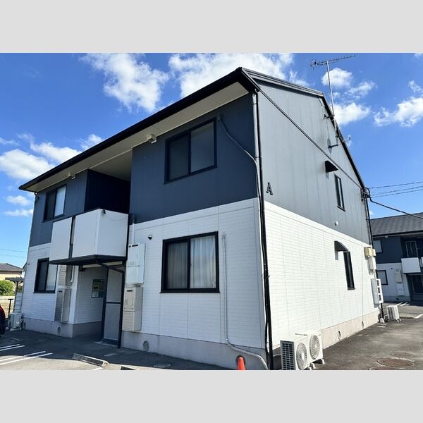 建物外観 (外観写真)