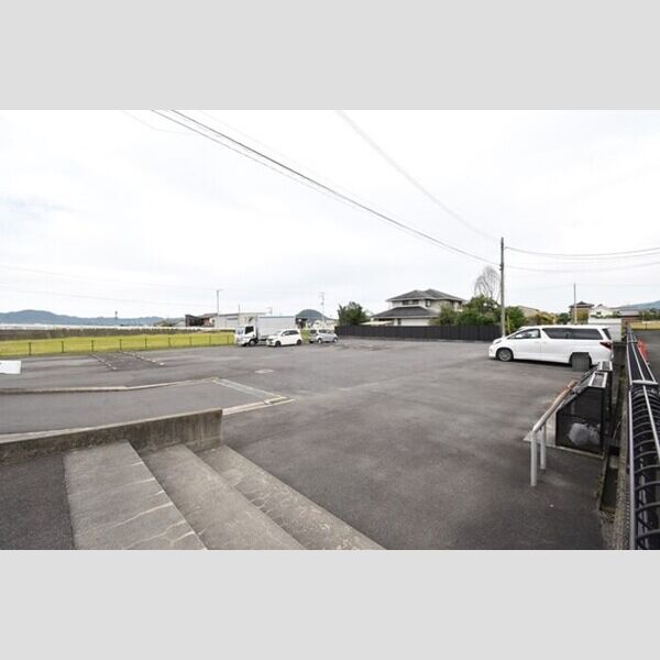 駐車場 (駐車場)