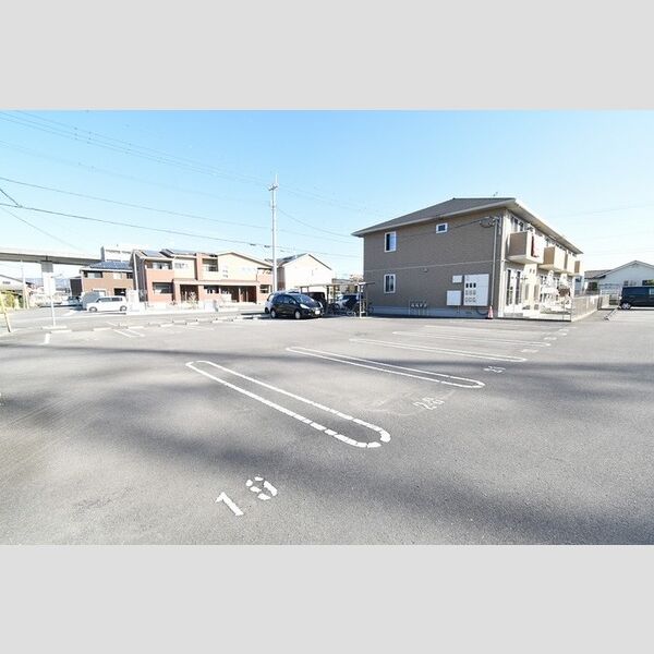 駐車場 (駐車場)