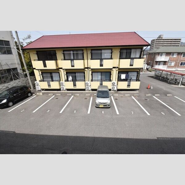 駐車場 (駐車場)