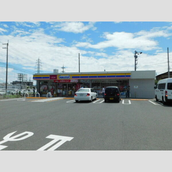 現地周辺 (ミニストップ花ノ宮2丁目店(322m))