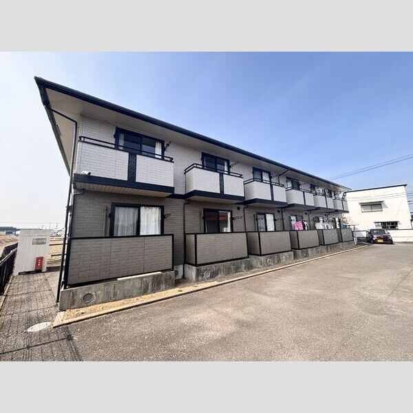 建物外観 (外観写真)