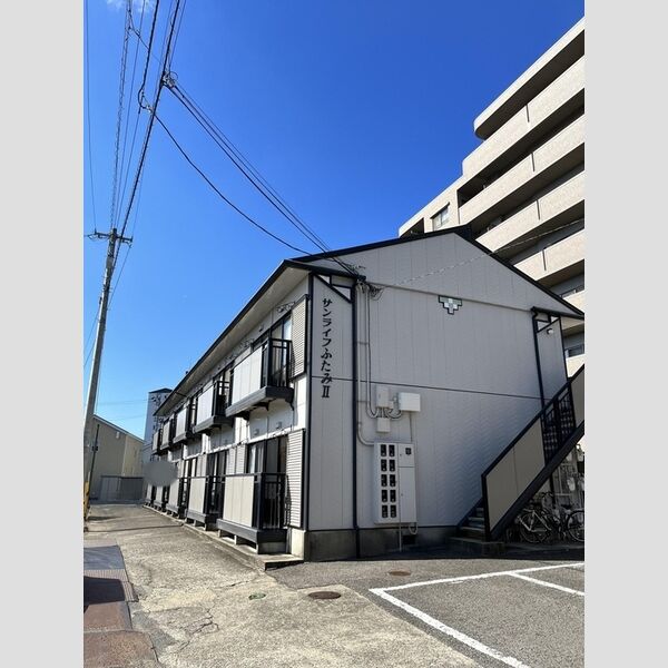 建物外観 (建物外観)