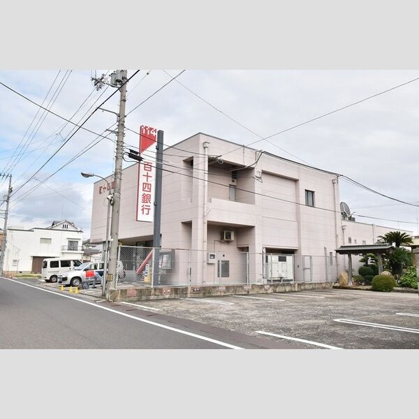 現地周辺 (百十四銀行高瀬支店)