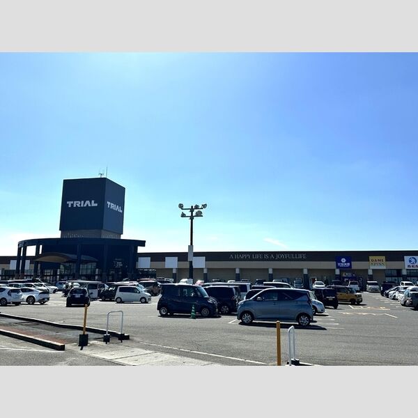 現地周辺 (メガセンタートライアル善通寺店)