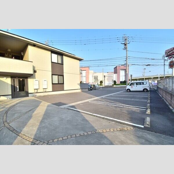 駐車場 (駐車場)