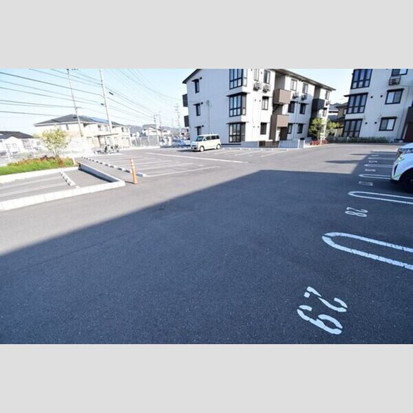 駐車場 (駐車場)