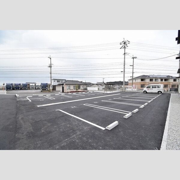 駐車場 (駐車場)