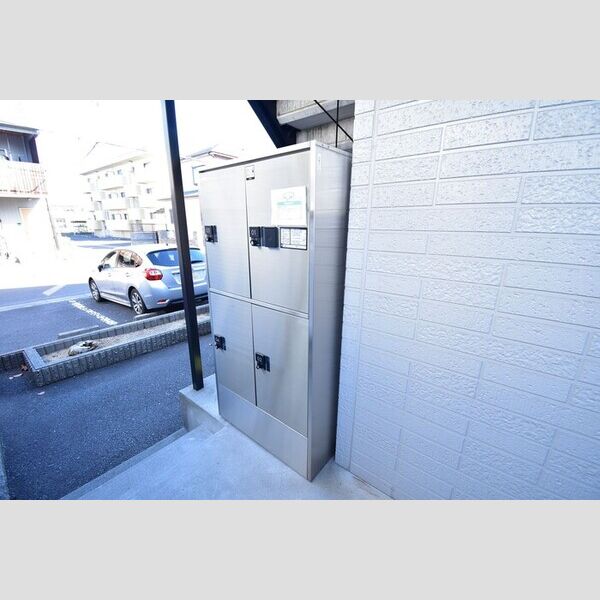 現地周辺 (宅配ボックス)