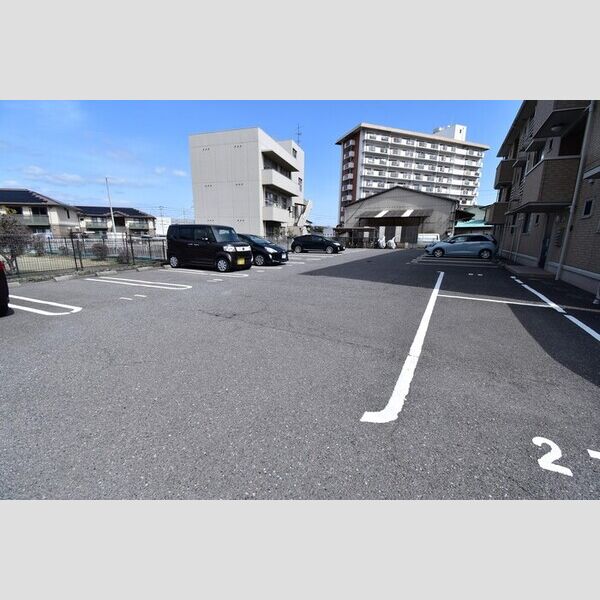 駐車場 (駐車場)