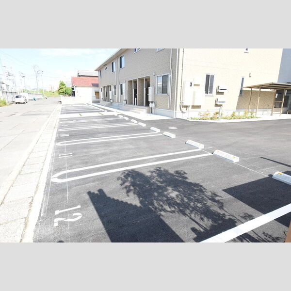 駐車場 (駐車場)