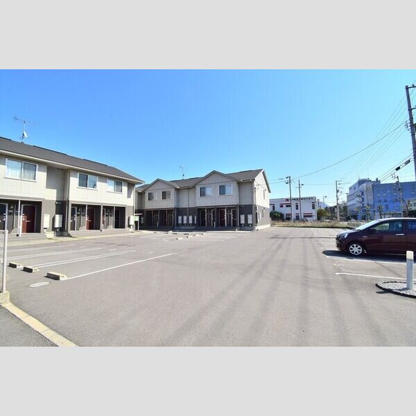 駐車場 (駐車場)