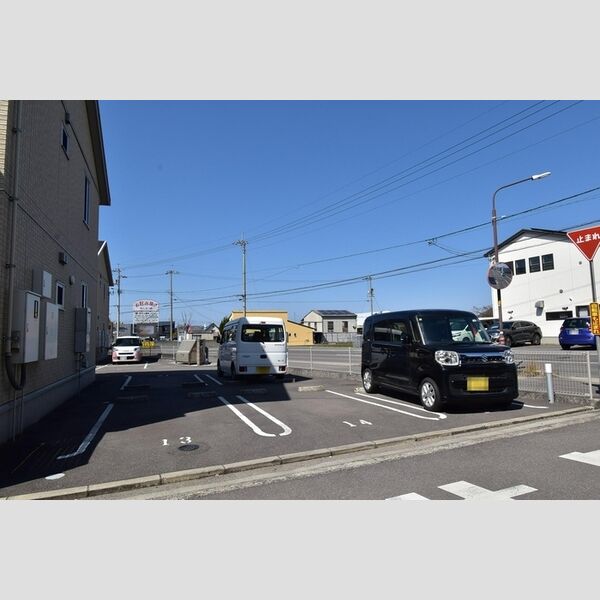 駐車場 (駐車場)