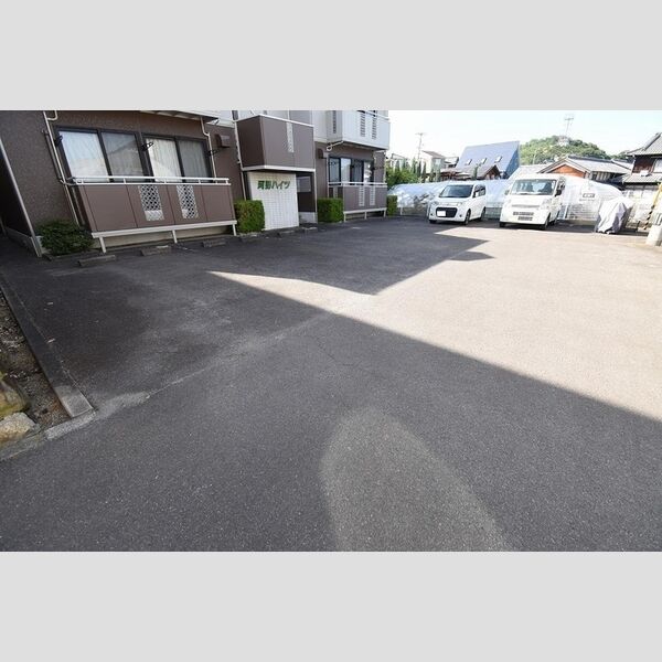 駐車場 (駐車場)
