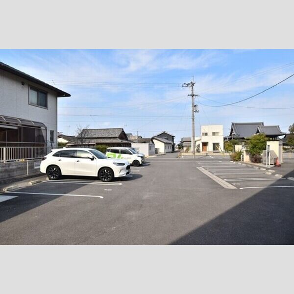 駐車場 (駐車場)