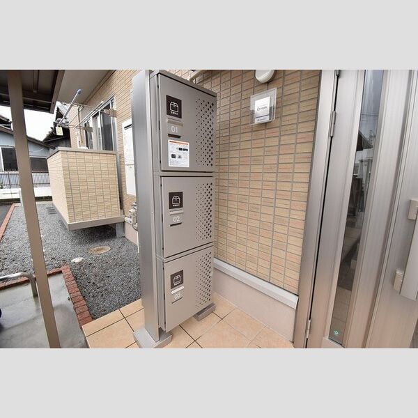 現地周辺 (宅配ボックス)