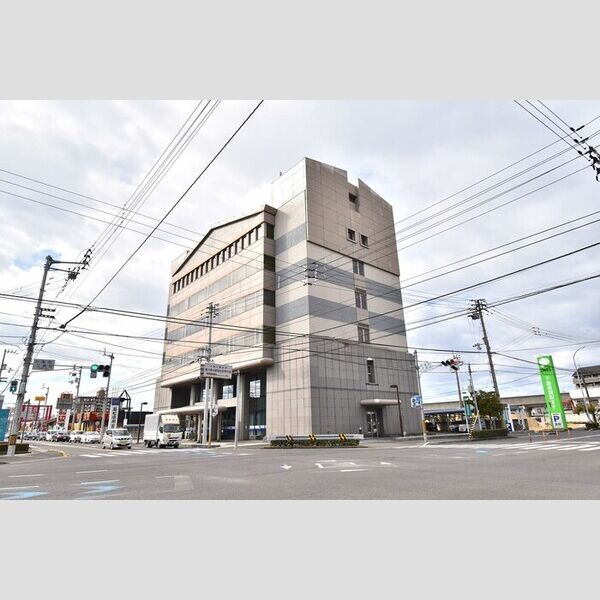 現地周辺 (高松信用金庫丸亀支店)