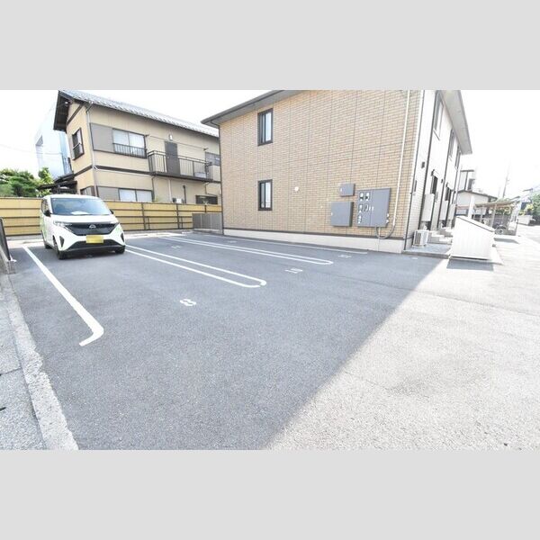 駐車場 (駐車場)