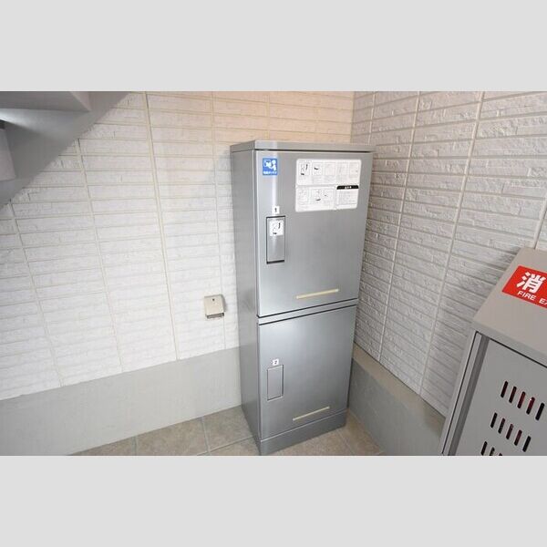 現地周辺 (宅配ボックス)