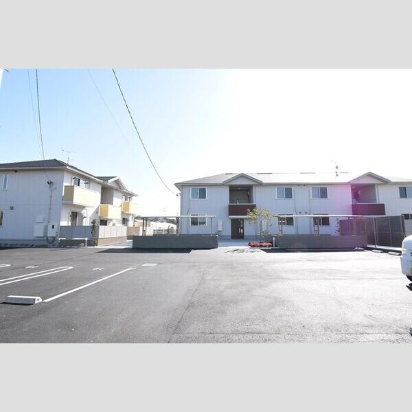 駐車場 (駐車場)