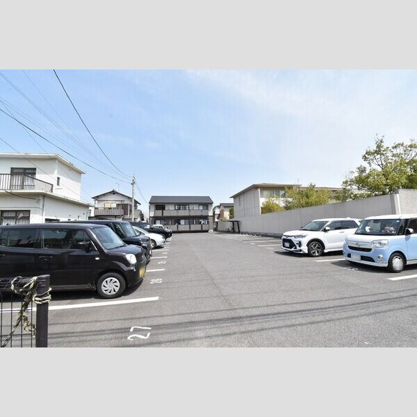 駐車場 (駐車場)