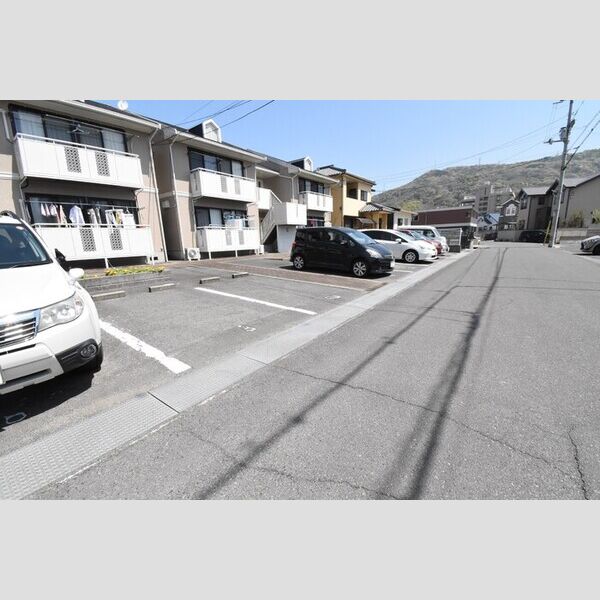 駐車場 (駐車場)