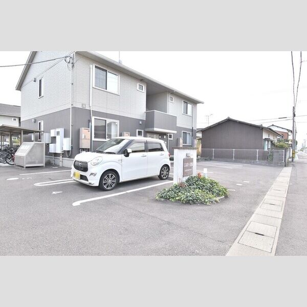 駐車場 (駐車場)